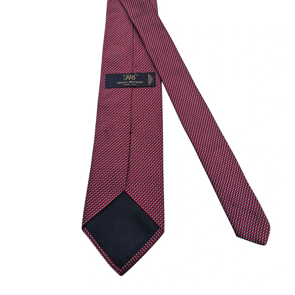 Brooks Brothers 346 Silk Tie Red Blue Geometric Micro Pattern Diagonal Stripe